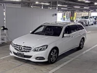 Mercedes-Benz E CLASS WAGON лот № 806 оценка 4  с аукциона в Японии 3