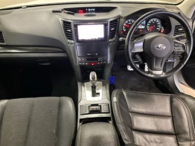 Subaru LEGACY  с аукциона в Японии