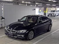 BMW 3-Series лот № 810 оценка 4  с аукциона в Японии 3