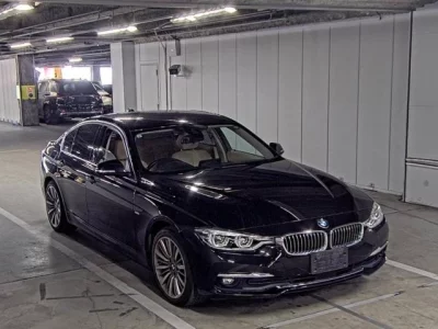 BMW 3-Series  с аукциона в Японии