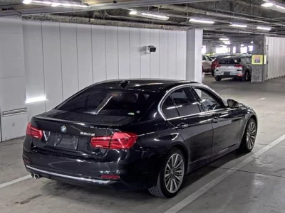 BMW 3-Series  с аукциона в Японии