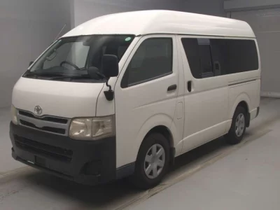 Toyota HIACE VAN  с аукциона в Японии
