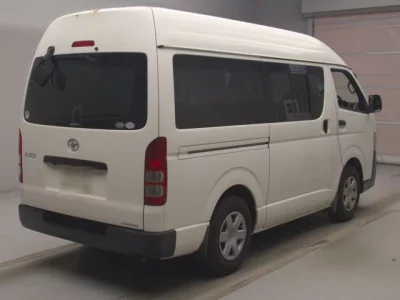 Toyota HIACE VAN  с аукциона в Японии