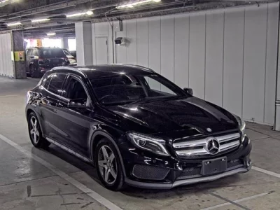 Mercedes-Benz GLA CLASS