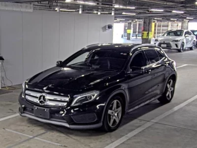 Mercedes-Benz GLA CLASS