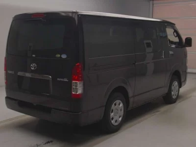 Toyota HIACE VAN  с аукциона в Японии