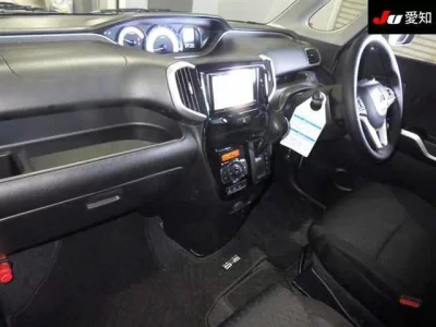 Mitsubishi DELICA D2