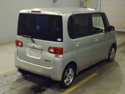 Daihatsu TANTO  с аукциона в Японии