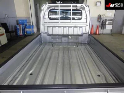 Mitsubishi MINICAB TRUCK  с аукциона в Японии