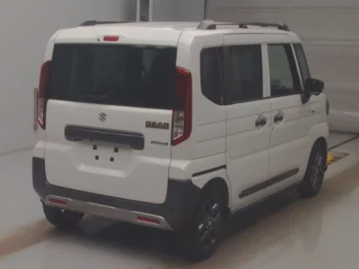 Suzuki SPACIA GEAR  с аукциона в Японии