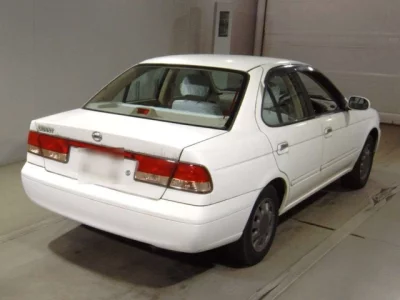 Nissan SUNNY