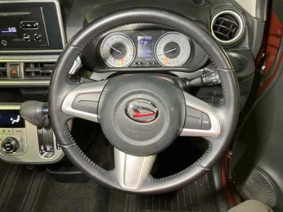 Daihatsu Cast  с аукциона в Японии