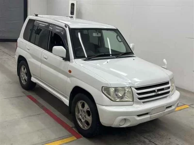 Mitsubishi PAJERO IO