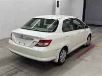 Honda FIT лот № 90048 оценка 3.5  с аукциона в Японии 4