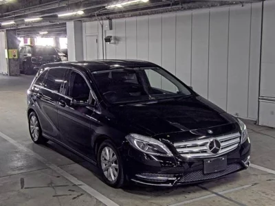Mercedes-Benz B CLASS  с аукциона в Японии