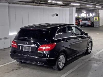Mercedes-Benz B CLASS  с аукциона в Японии