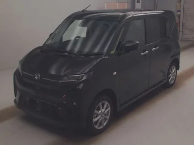 Daihatsu MOVE  с аукциона в Японии