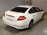 Nissan TEANA лот № 7063 оценка 3.5  с аукциона в Японии 1