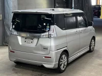 Suzuki SOLIO лот № 2062 оценка 3.5  с аукциона в Японии 4