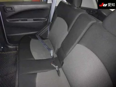 Mitsubishi COLT PLUS