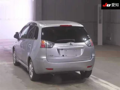 Mitsubishi COLT PLUS