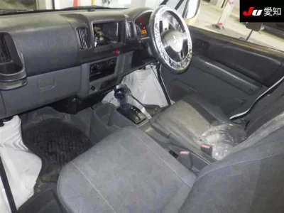 Mitsubishi MINICAB VAN