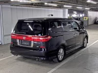 Honda ELYSION лот № 845 оценка 4  с аукциона в Японии 1