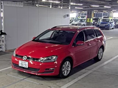 Volkswagen GOLF VARIANT  с аукциона в Японии