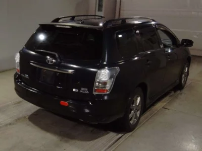 Toyota COROLLA FIELDER  с аукциона в Японии