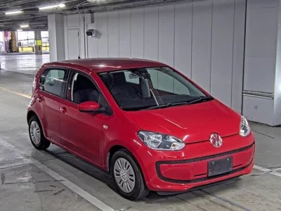 Volkswagen UP  с аукциона в Японии