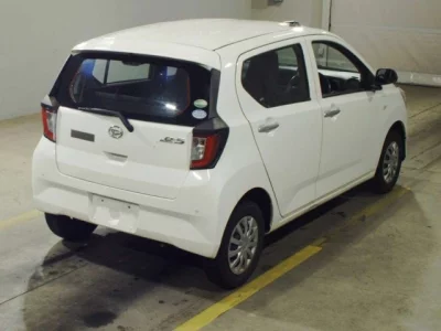 Daihatsu MIRA E S  с аукциона в Японии