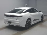 Toyota CROWN CROSSOVER лот № 22047 оценка 3.5  с аукциона в Японии 1