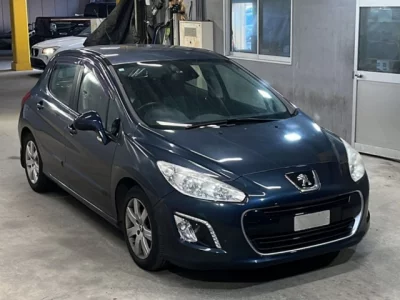 Peugeot 308  с аукциона в Японии