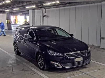 Peugeot 308  с аукциона в Японии