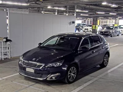 Peugeot 308  с аукциона в Японии