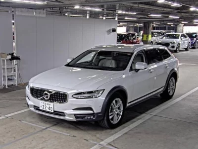 Volvo V90