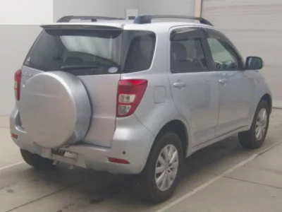 Toyota RUSH  с аукциона в Японии