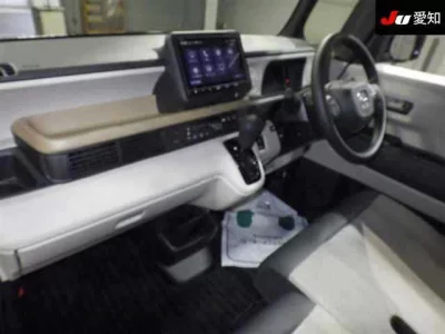 Honda N BOX  с аукциона в Японии