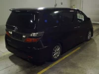 Toyota VELLFIRE лот № 7084 оценка RA  с аукциона в Японии 1