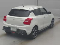Suzuki SWIFT лот № 72034 оценка S  с аукциона в Японии 1