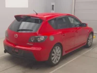 Mazda AXELA лот № 70089 оценка 3.5  с аукциона в Японии 1