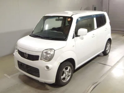 Nissan MOCO  с аукциона в Японии