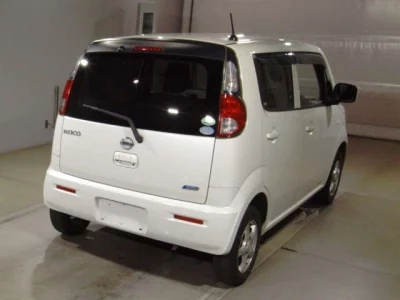 Nissan MOCO  с аукциона в Японии