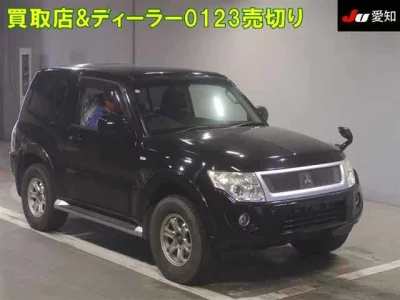 Mitsubishi PAJERO  с аукциона в Японии