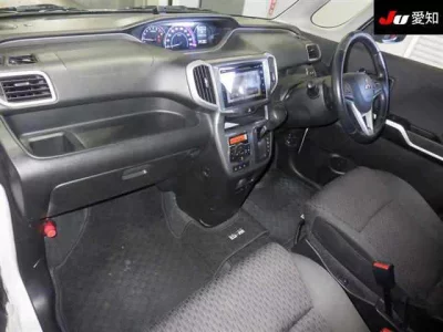 Mitsubishi DELICA D2