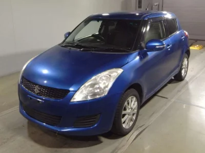 Suzuki SWIFT  с аукциона в Японии