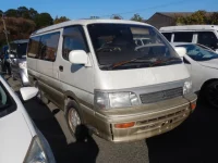 Toyota HIACE лот № 2146 оценка X  с аукциона в Японии 3
