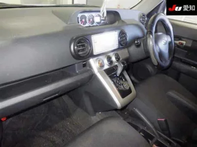 Toyota COROLLA RUMION  с аукциона в Японии