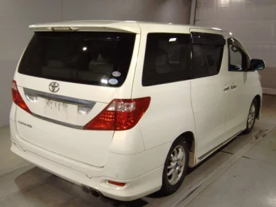 Toyota ALPHARD  с аукциона в Японии