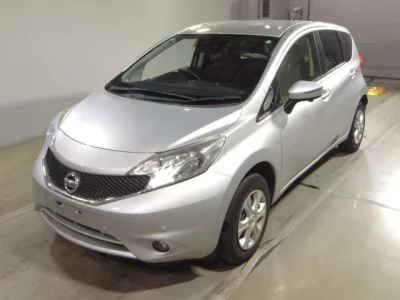 Nissan NOTE  с аукциона в Японии